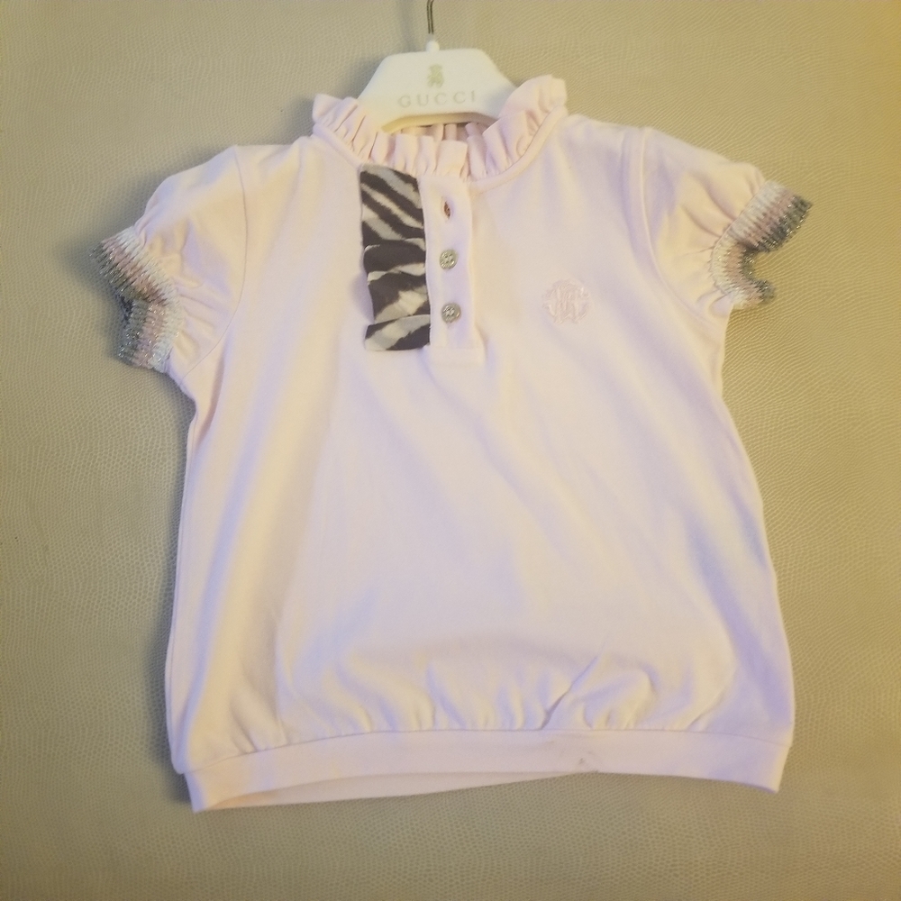 Roberto Cavalli, girls 2 pieces; short and shirt.